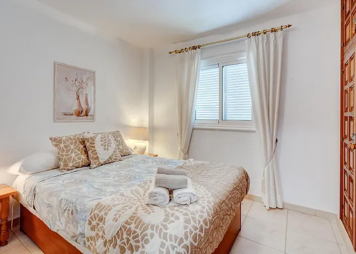 Gigantes - Sunset Terrace & Sea Views By Paramount Holidays 아파트